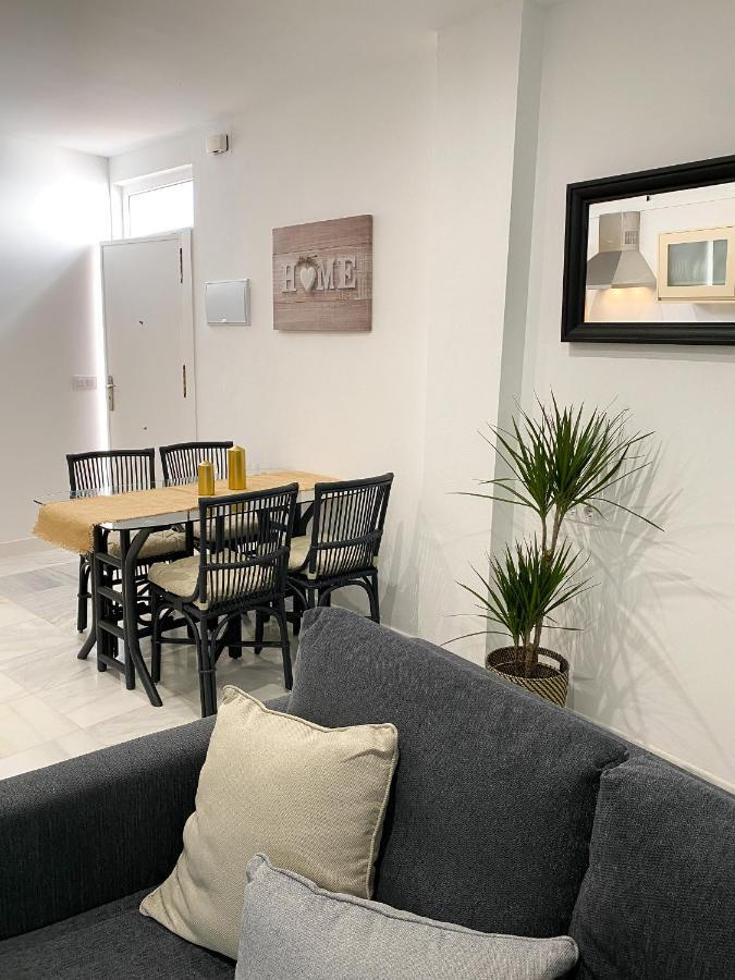 Apartamentos La Reina アルコス・デ・ラ・フロンテーラ エクステリア 写真