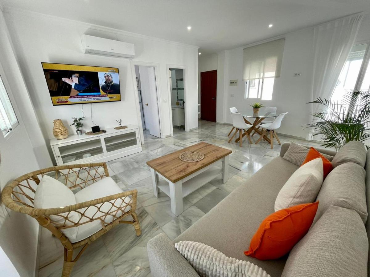 Apartamentos La Reina アルコス・デ・ラ・フロンテーラ エクステリア 写真