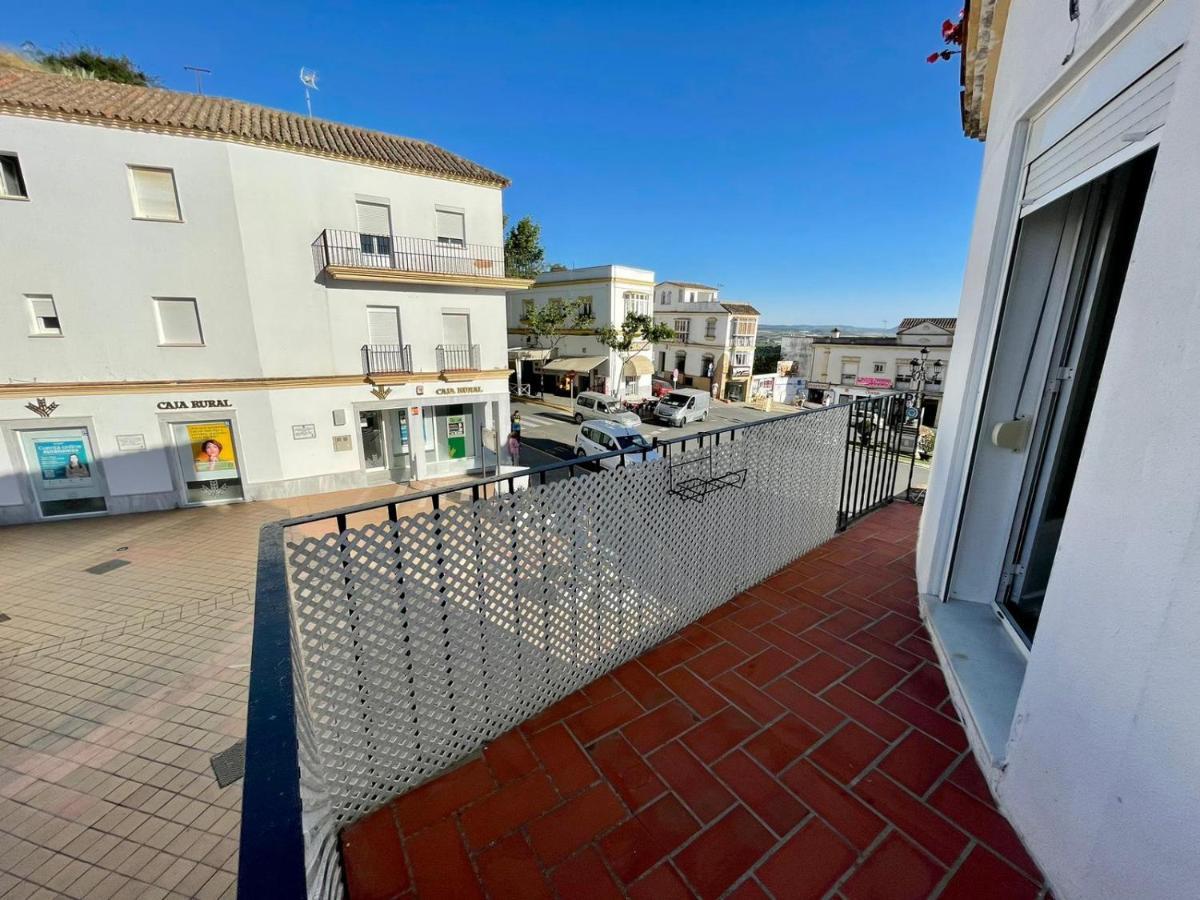 Apartamentos La Reina アルコス・デ・ラ・フロンテーラ エクステリア 写真