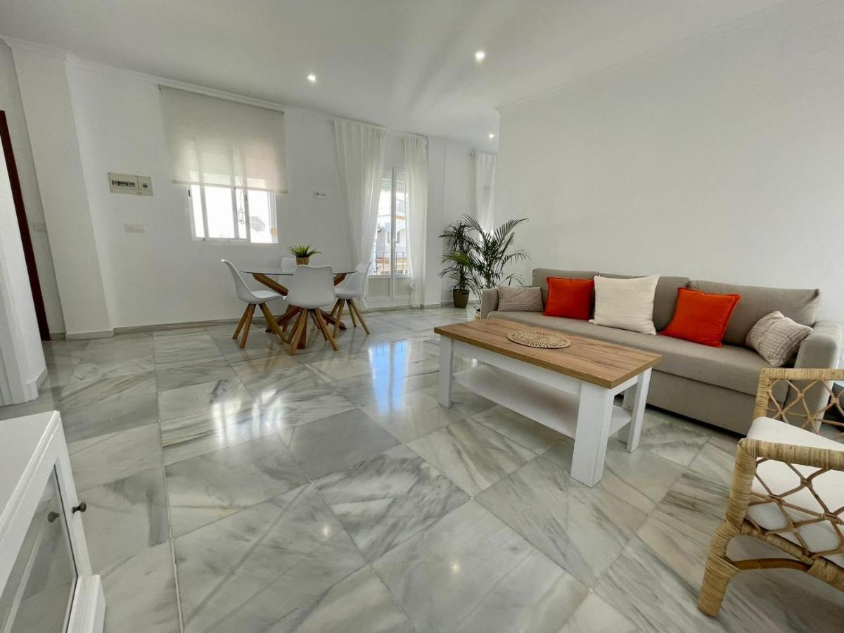 Apartamentos La Reina アルコス・デ・ラ・フロンテーラ エクステリア 写真