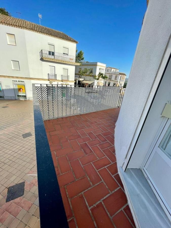 Apartamentos La Reina アルコス・デ・ラ・フロンテーラ エクステリア 写真